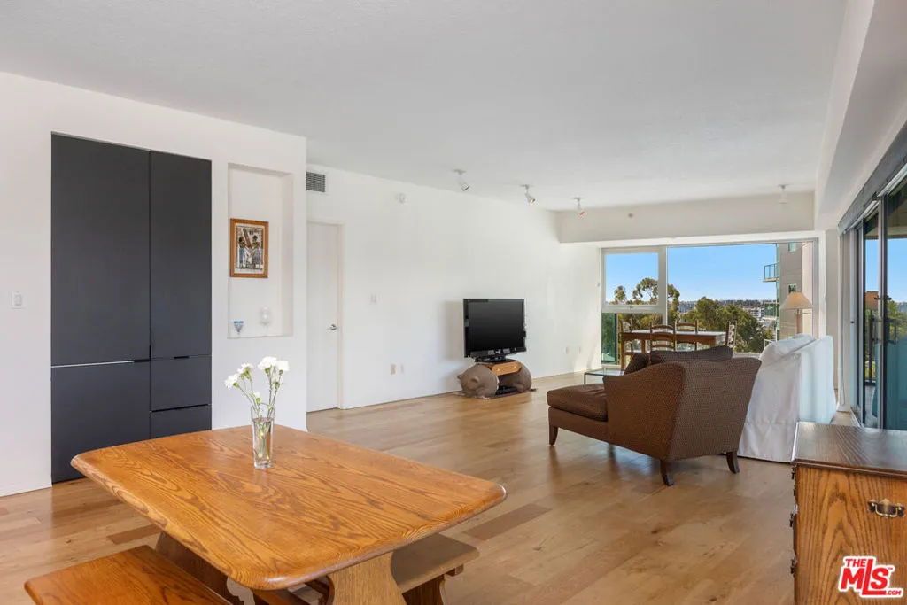 13600 Marina Pointe Drive 602, Marina Del Rey, California 90292 home-pic-5